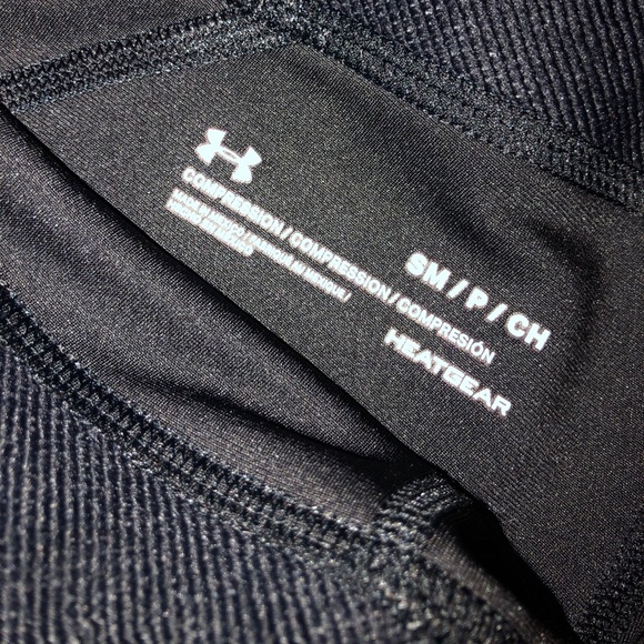 Under Armour Spandex Shorts - Picture 3 of 3